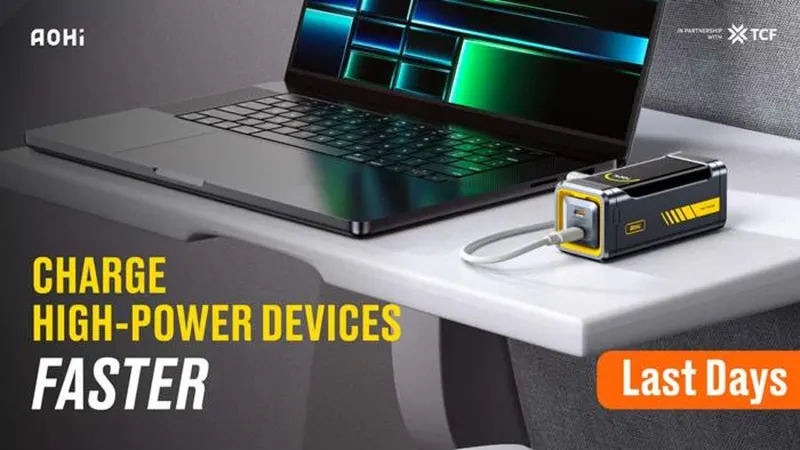 Starship Pro: Pocket-Sized Power Bank with 210W Output