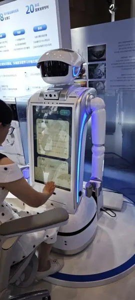 Medical Companion Robot Interaction Booth