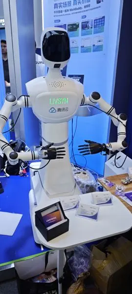 LIVSYN Tencent Cloud Humanoid Robot