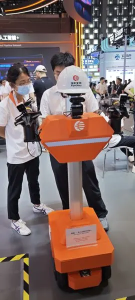 PipeChina Unmanned Station Patrol Robot