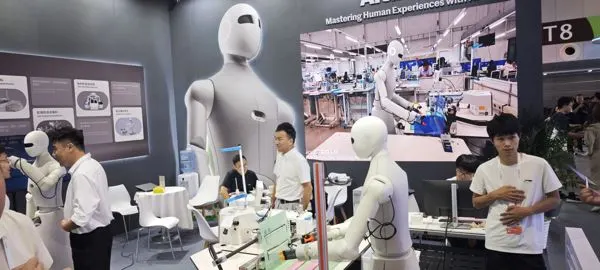 Figure 01 Wheeled Humanoid Robot