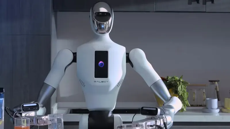 Galbot G1 real kitchen assistance demo