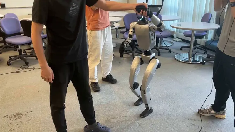 LAC: linear and angular compliance for humanoid whole-body control